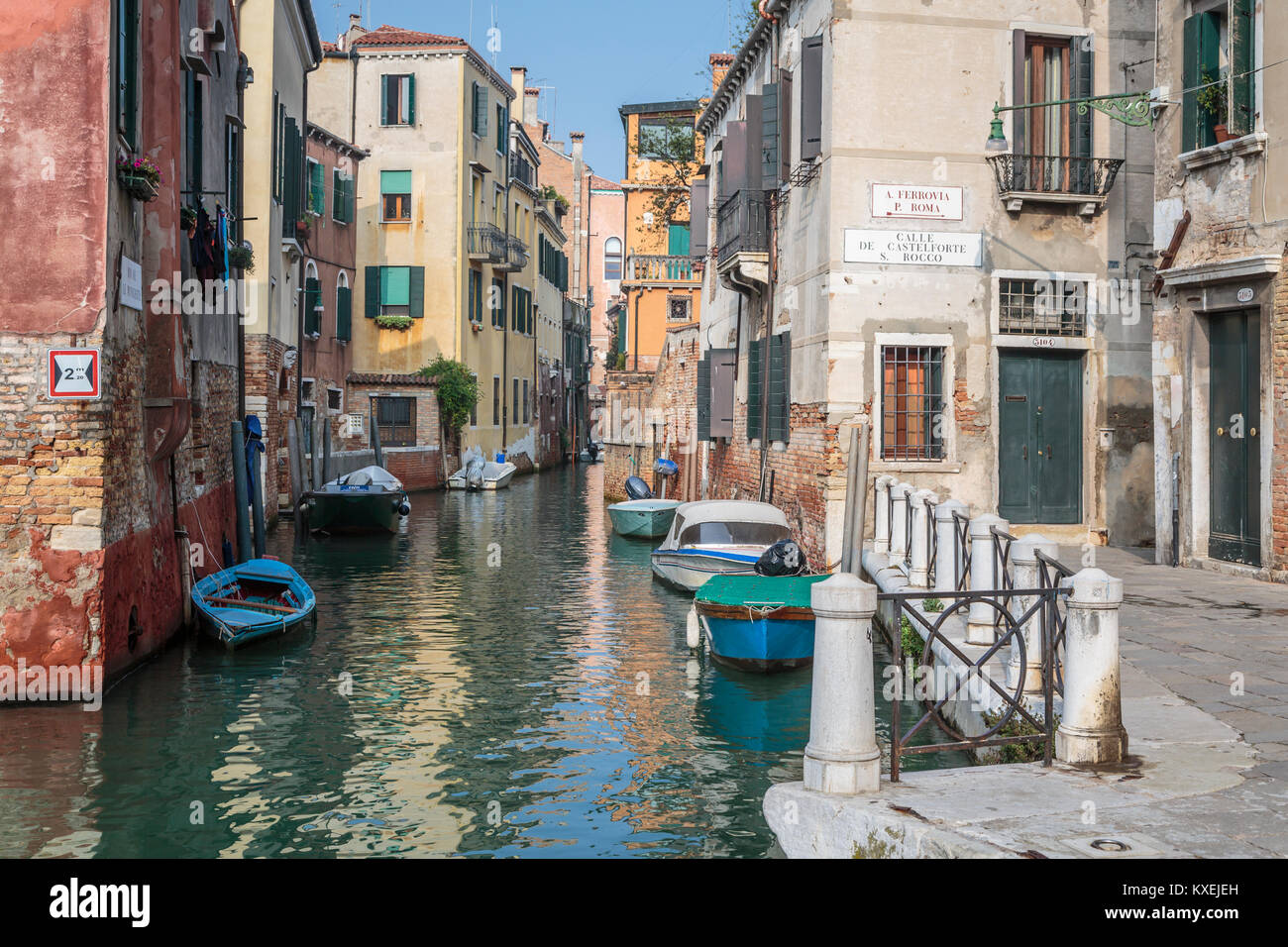Einen kleinen Kanal in Veneto, Venedig, Italien, Europa, Stockfoto