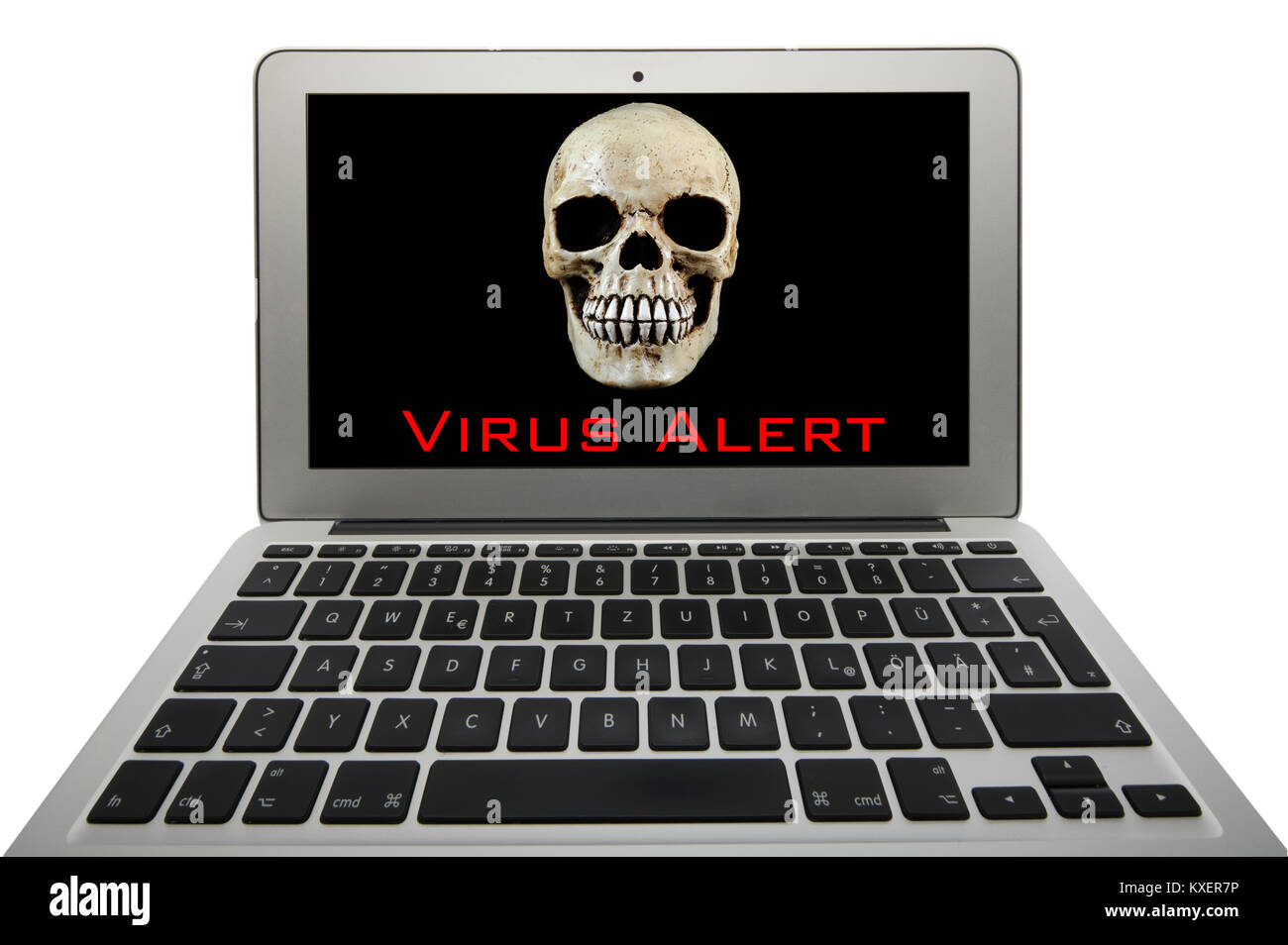 Laptop mit dem Schädel auf dem Bildschirm, das Symbol Bild von Computerviren, Cyberkriminalität Stockfoto