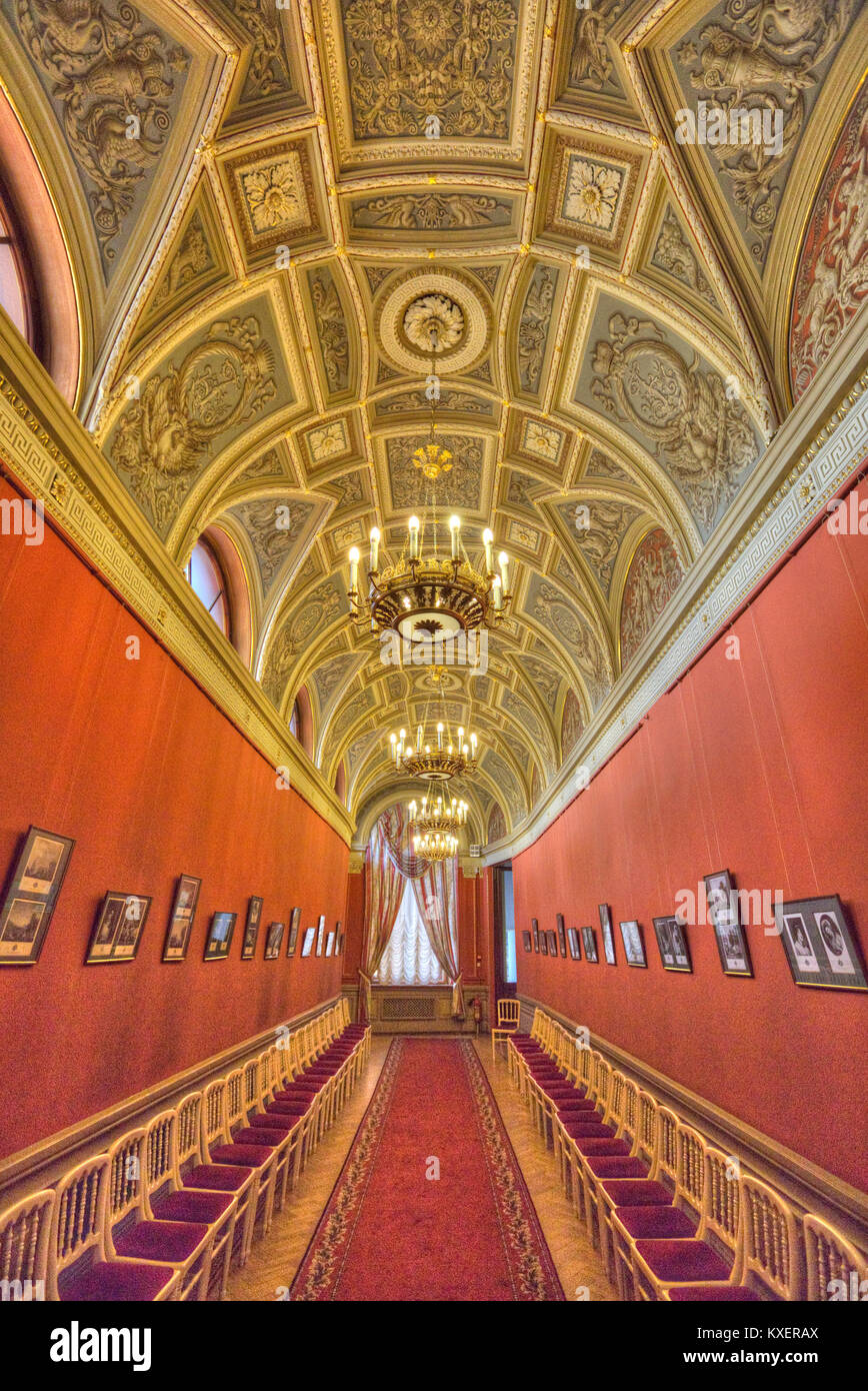 Bildergalerie-Raum mit Fresko-Decke, Yusupow-Palast auf der Moika, St. Petersburg, Russland Stockfoto