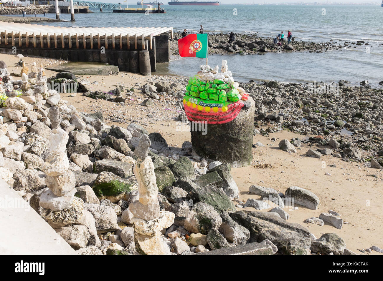 Gemalter Stein Stockfotos und -bilder Kaufen - Alamy