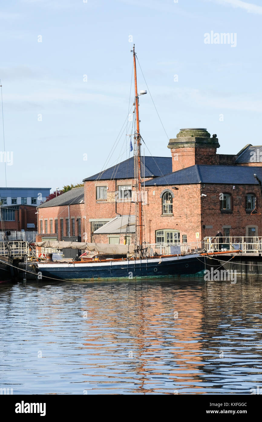 Bristol Channel pilot Cutter 'Dolphin' in Gloucester Docks auf der Gloucester und Schärfe Kanal im südlichen England günstig Stockfoto