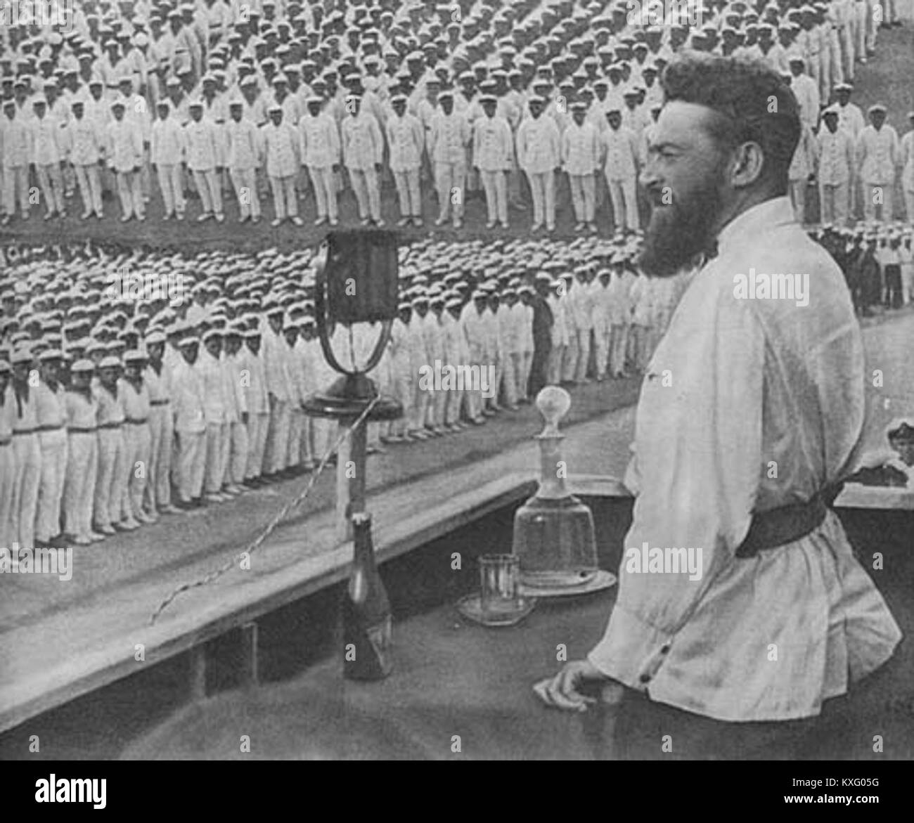 Dies bezieht sich auf ein Foto oder Dokument, das sich auf Yan Gamarnik bezieht, einen sowjetischen Militärführer, der in den 1930er Jahren aktiv war Gamarniks Karriere beinhaltete eine bedeutende Beteiligung an der militärischen Strategie und Führung während seiner Zeit. Stockfoto