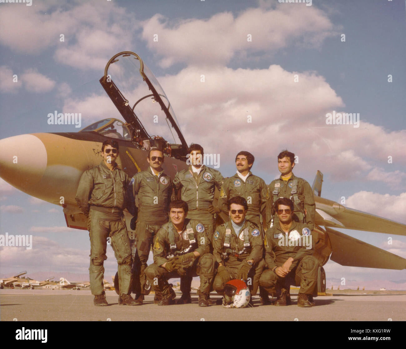 F-14 Jagdpiloten, die sich auf die Flugbesatzungsmitglieder beziehen, die das F-14 Tomcat-Flugzeug betreiben, das für seine zweimotorige, variabler Flügelkonstruktion bekannt ist, die hauptsächlich von der US Navy verwendet wird. Stockfoto