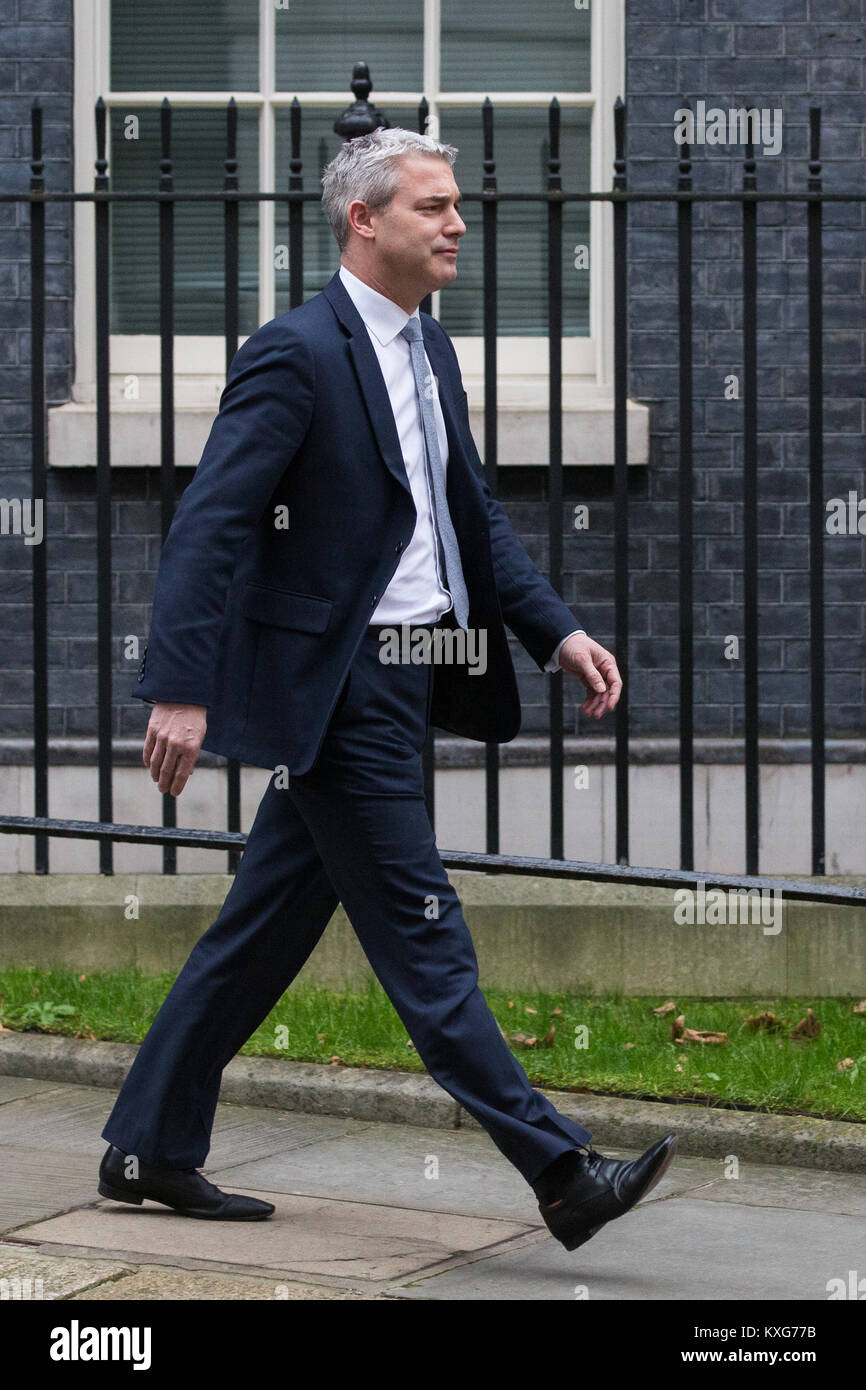 London, Großbritannien. 9 Jan, 2018. Stephen Barclay MP Blätter Downing Street 10, nachdem er als Staatsminister im Ministerium für Gesundheit und Soziales während der Umgruppierung des Junior Minister ernannten Premierminister Theresa May. Credit: Mark Kerrison/Alamy leben Nachrichten Stockfoto