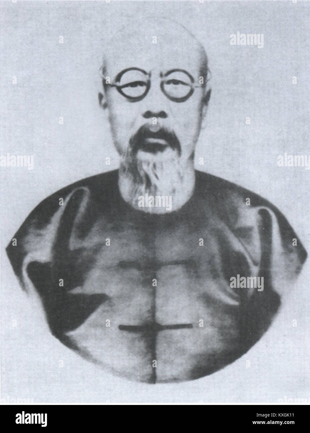 Yang Wenying war eine chinesische Künstlerin, die für ihre Arbeit in traditioneller chinesischer Malerei anerkannt wurde und oft Natur und poetische Themen mit zarten Pinselarbeiten darstellte. Stockfoto