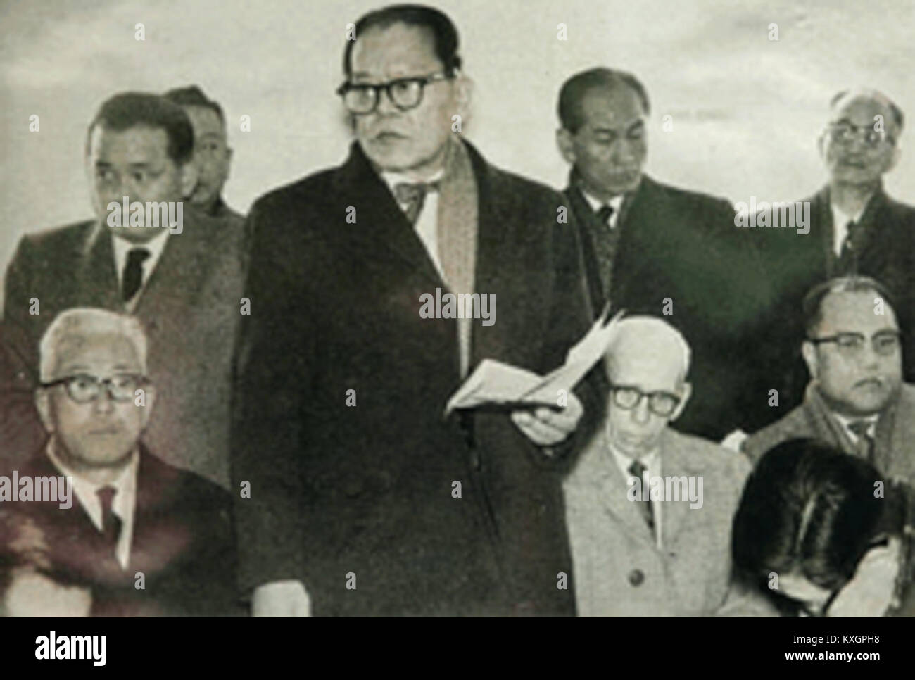 Ein Foto vom Januar 1960 mit Cho Byung-ok und Kwak Sang-hoon, bedeutenden Persönlichkeiten der koreanischen politischen Geschichte Mitte des 20. Jahrhunderts. Stockfoto