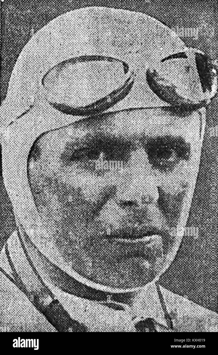 Dieses Bild zeigt den italienischen Rennfahrer Achille Varzi während des Großen Preises von Monaco 1933. Varzi war einer der bekanntesten Fahrer seiner Zeit und eine Schlüsselfigur in der Motorsportgeschichte. Stockfoto