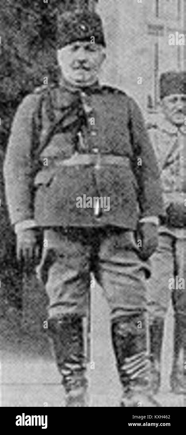 Ahmed İzzet Paşa war ein osmanischer Offizier und Staatsmann, der während des späten Osmanischen Reiches eine bedeutende Rolle in der militärischen und politischen Sphäre spielte. Er war Kriegsminister während des Ersten Weltkriegs Stockfoto