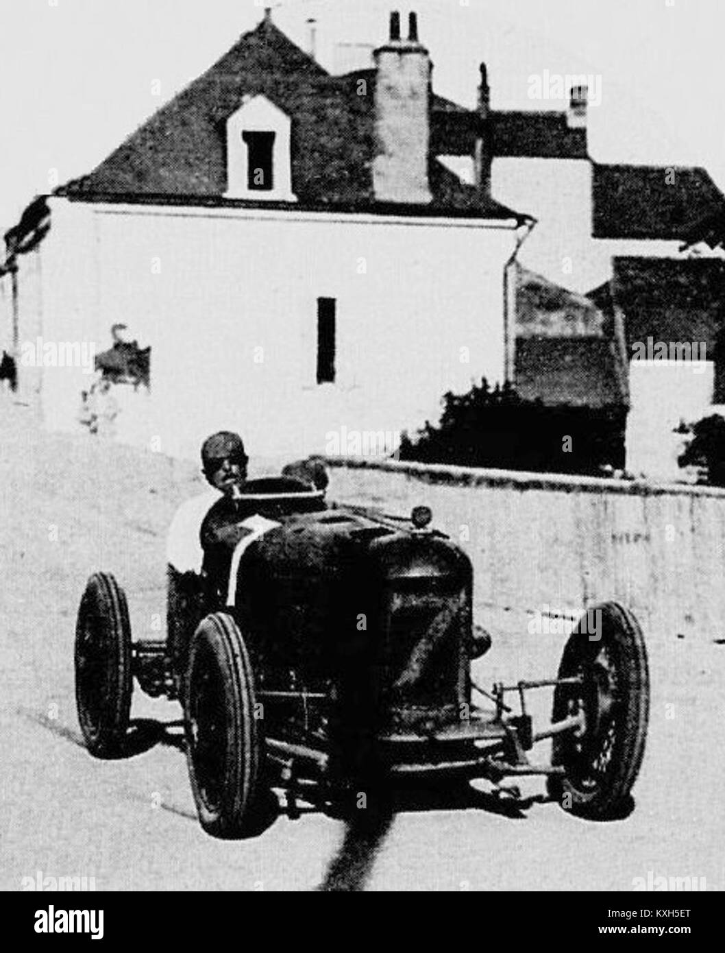 Albert Divo sicherte sich den zweiten Platz beim Grand Prix de l’ACF 1923 und fuhr mit einem Sunbeam-Auto, was eine große Leistung im frühen europäischen Motorsport bedeutete. Stockfoto