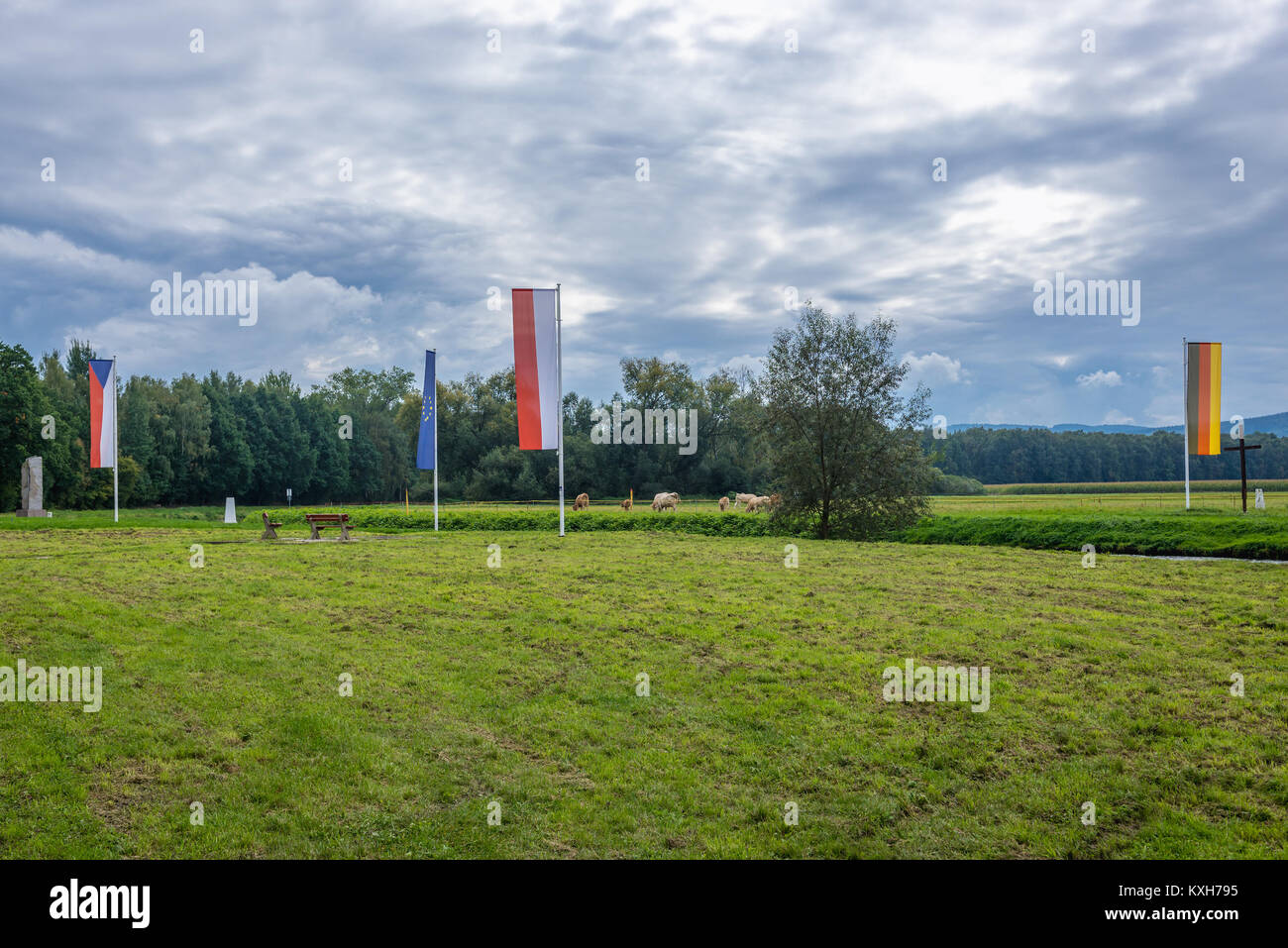 Dreiländereck mit Polen, der Tschechischen Republik und Deutschland Grenzen in der Nähe von Polsih Dorf Porajow, Tschechische Stadt Hrádek nad Nisou und deutschen Stadt Zittau Stockfoto