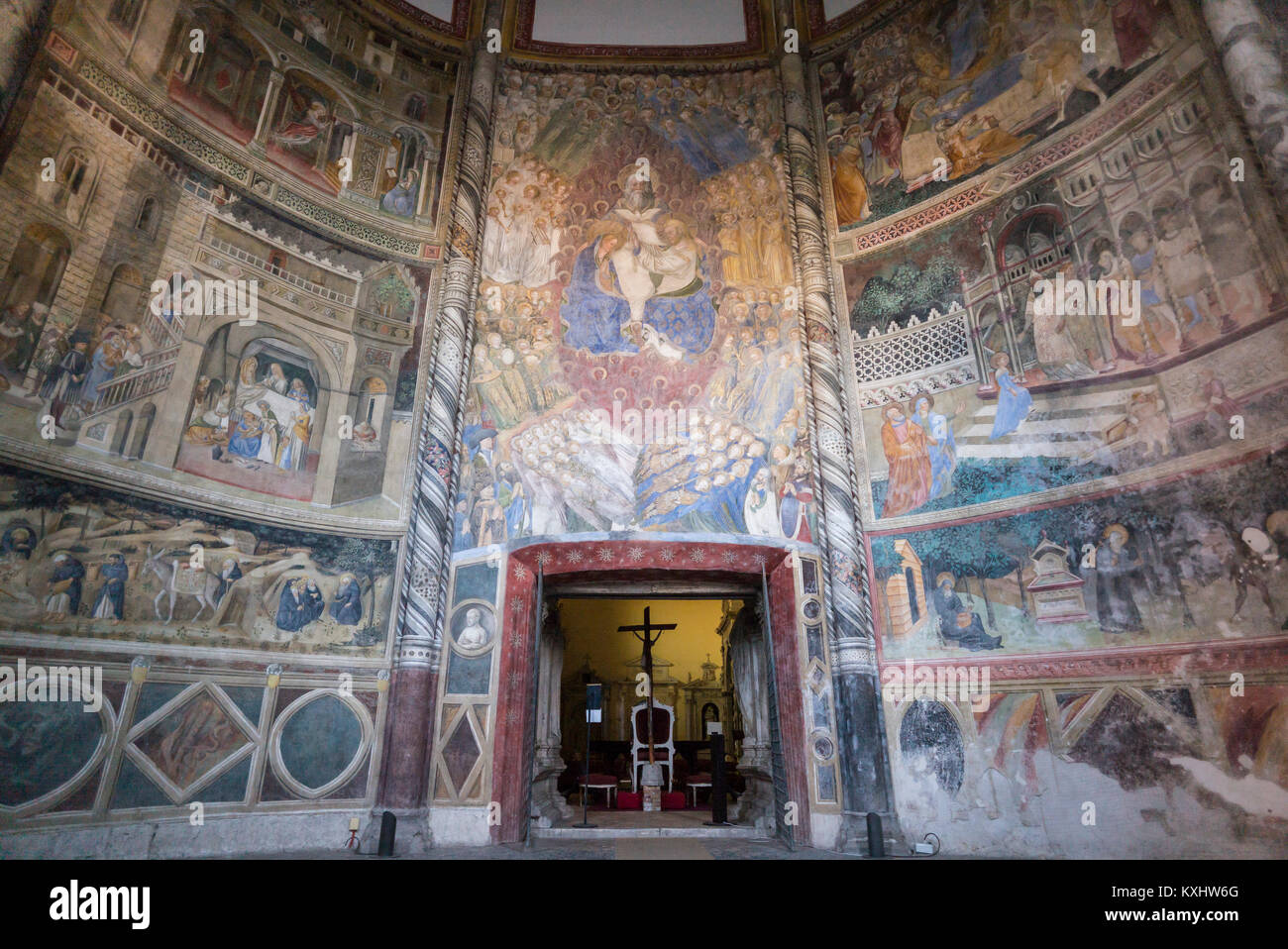 Neapel. Italien. Das 15. Jahrhundert Kirche San Giovanni a Carbonara. Caracciolo del Sole Kapelle (Cappella Caracciolo del Sole), mit Fresken von perine Stockfoto