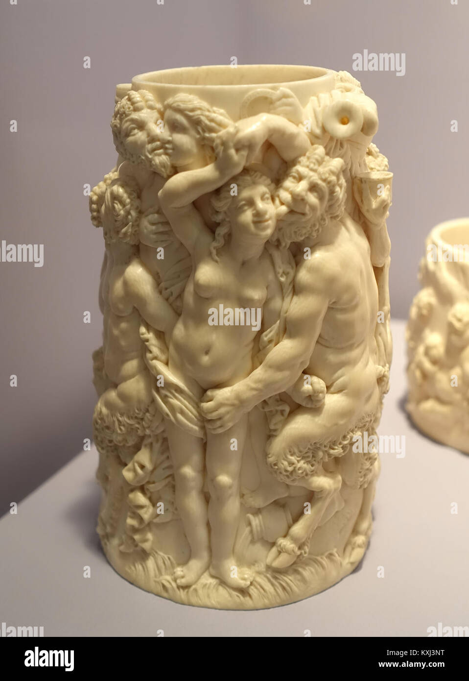 Eine Fotografie des Gemäldes „Bacchanale“ im Landesmuseum Württemberg in Stuttgart, die eine klassische mythologische Szene darstellt. Stockfoto