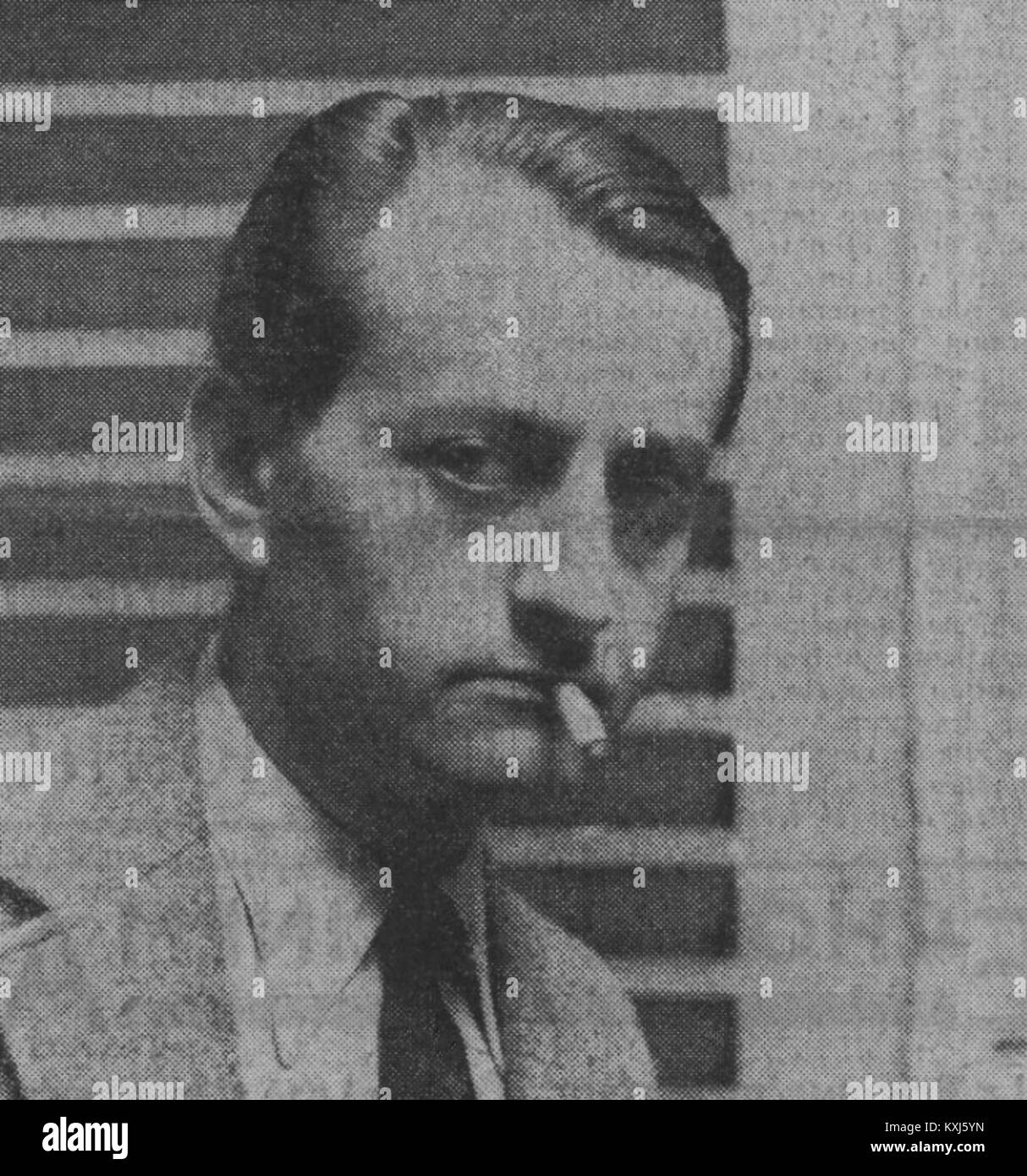 Ein Foto von André Malraux bei der Pressevorführung seines Films 'Sierra de Teruel' am 11. August 1939. Das Bild fängt Malraux' Anwesenheit bei der Veranstaltung ein und spiegelt seine Rolle im französischen Kino und in der Literatur wider. Stockfoto