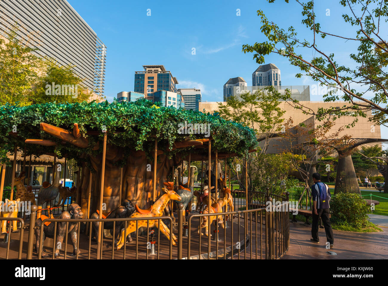 Theme Park ZOORAJI auf dem Dach (9. Stock) der Busan Shinsegae Kaufhaus in Centum Stadt. Yeongnam, Südkorea. Stockfoto