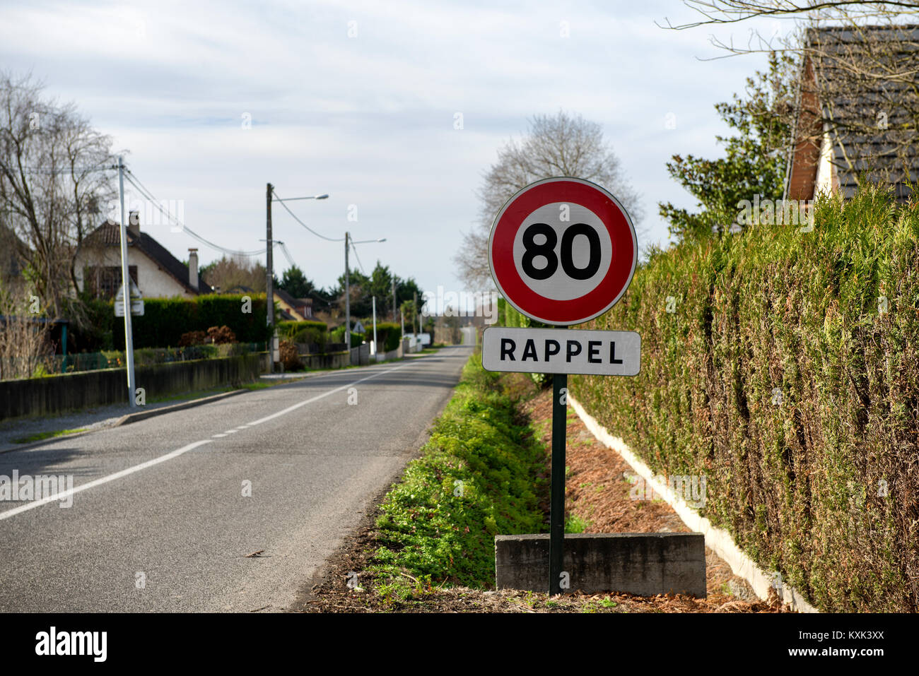 Eine Begrenzung der Geschwindigkeit auf 80 km/h auf der französischen Straßen Stockfoto