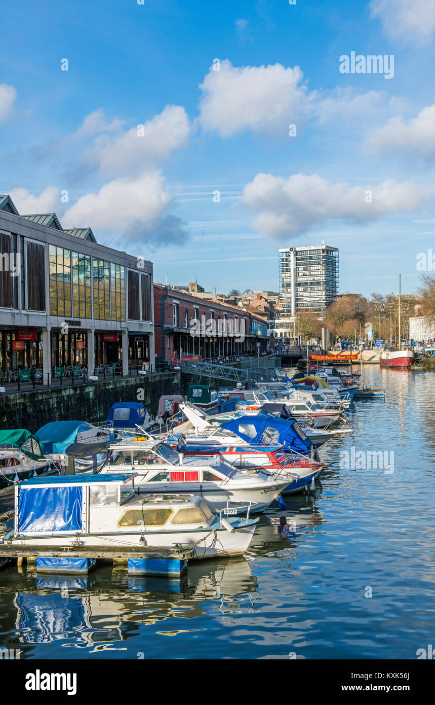 Hafen von Bristol und der colston Turm Stockfoto