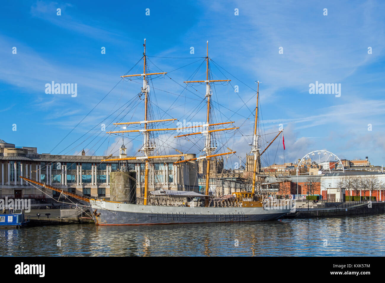 Hafen von Bristol und das Tall Ship Kaskelot Stockfoto
