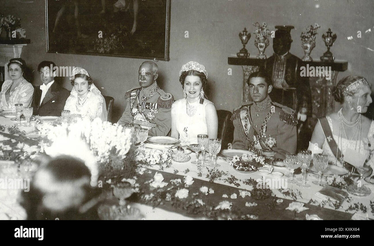 Bankett à Téhéran lors du Mariage de Fawzia Fuad et de Mohammad Reza Pahlavi - 1 Stockfoto