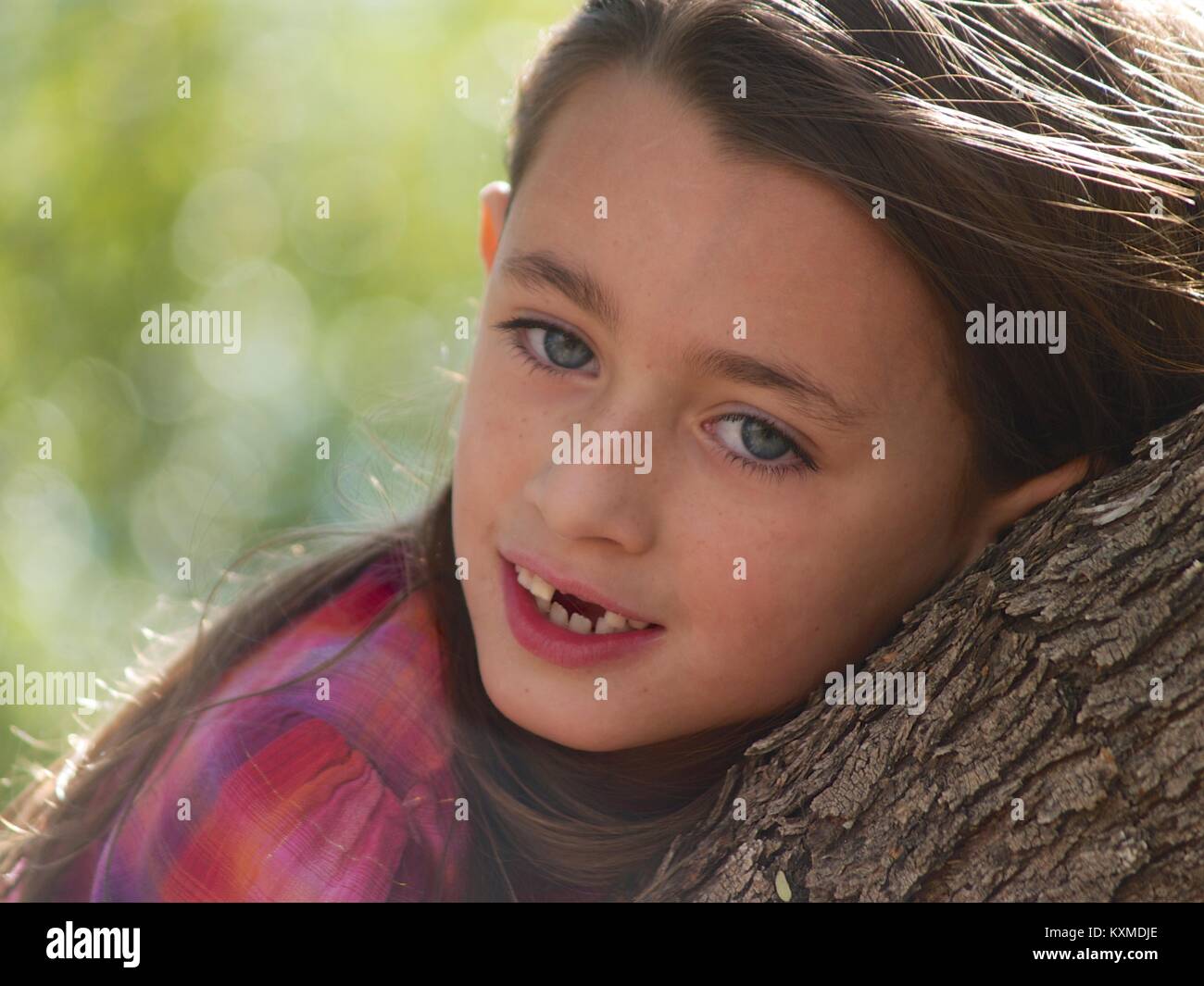 Mädchen fehlenden vorderen Zähne Stockfoto