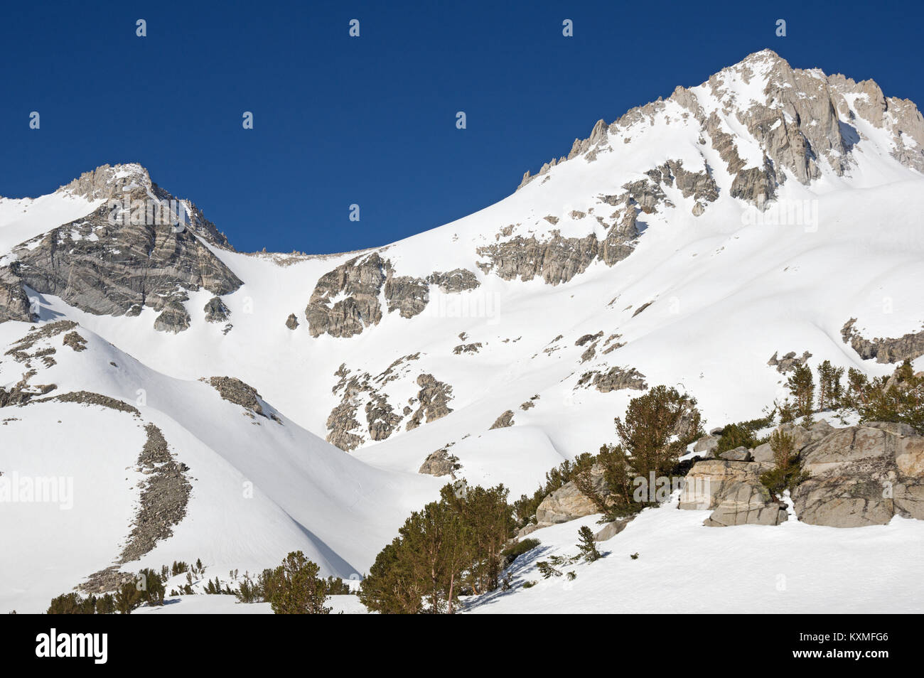 Mount Dade und die Sanduhr Couloir in die Berge der Sierra Nevada Stockfoto