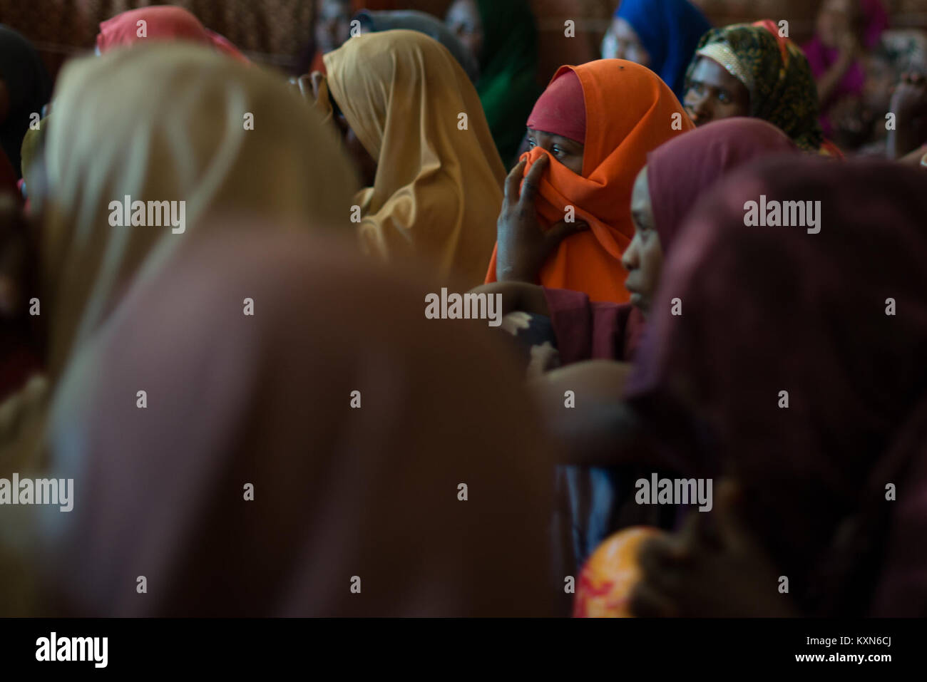 Eine Kampagne in Walala Biyotey, die sich gegen die Verstümmelung weiblicher Genitalien einsetzt und auf Gemeindeerziehung und Aktivismus hinweist. Stockfoto