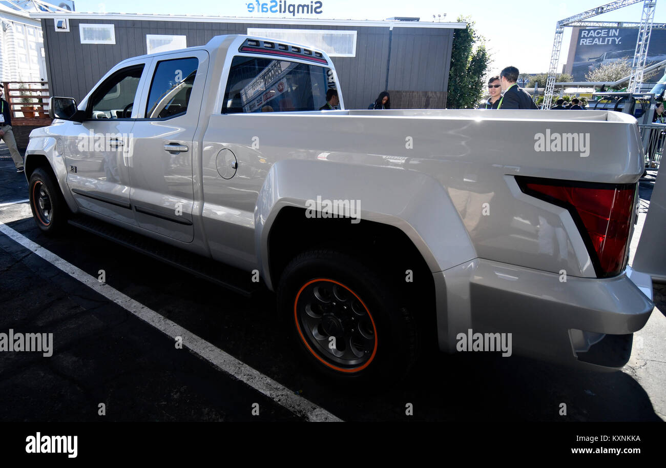 Las Vegas Nevada Usa 10 Jan 2018 Workhors Zeigt Ihre W 15 Konzept Electric Pickup Truck Wahrend Des Zweiten Tages Der 2018 Ces Zeigen Mittwoch Foto Von Gene Blevins La Dailynews Scng Zumapress Credit Gene Blevins Zuma