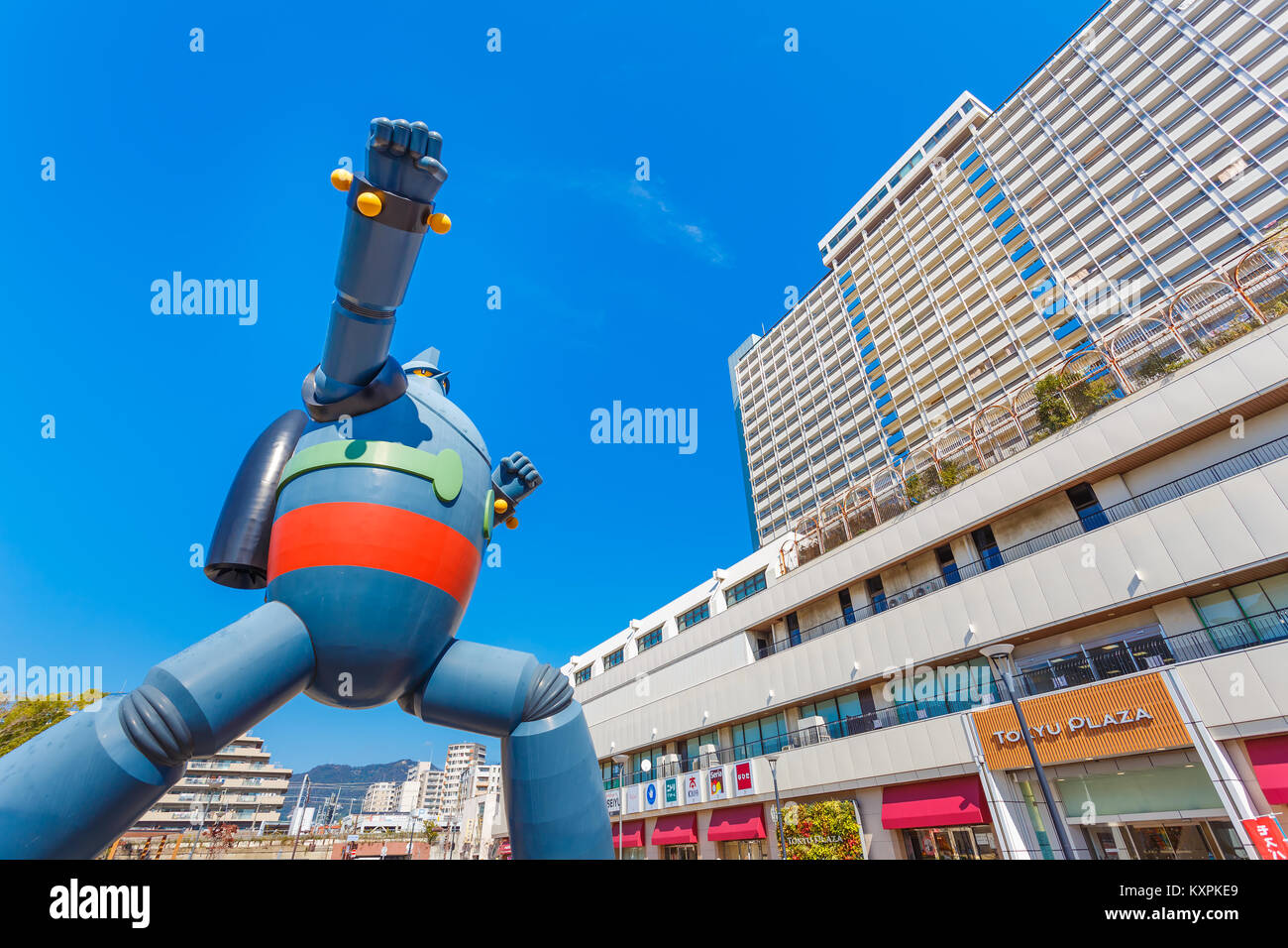 KOBE, Japan - 26. Oktober: Gigantor Roboter in Kobe, Japan am 26. Oktober 2014. Gebaut, um den 15. Jahrestag der Großen Hanshin Erdbeben zu gedenken. Stockfoto