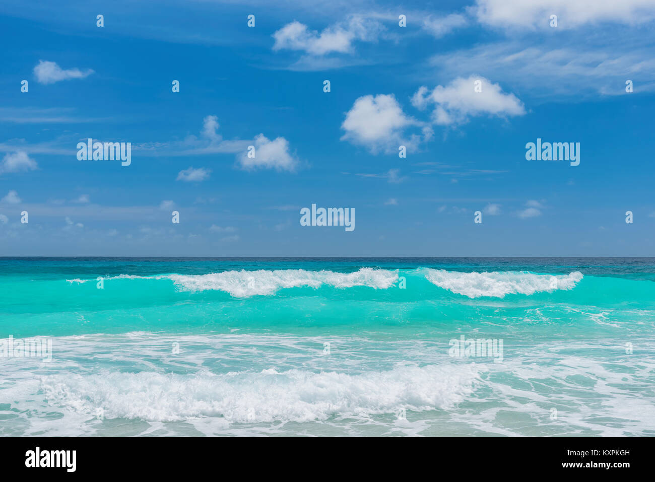 Strand und die tropischen Meer Hintergrund. Stockfoto