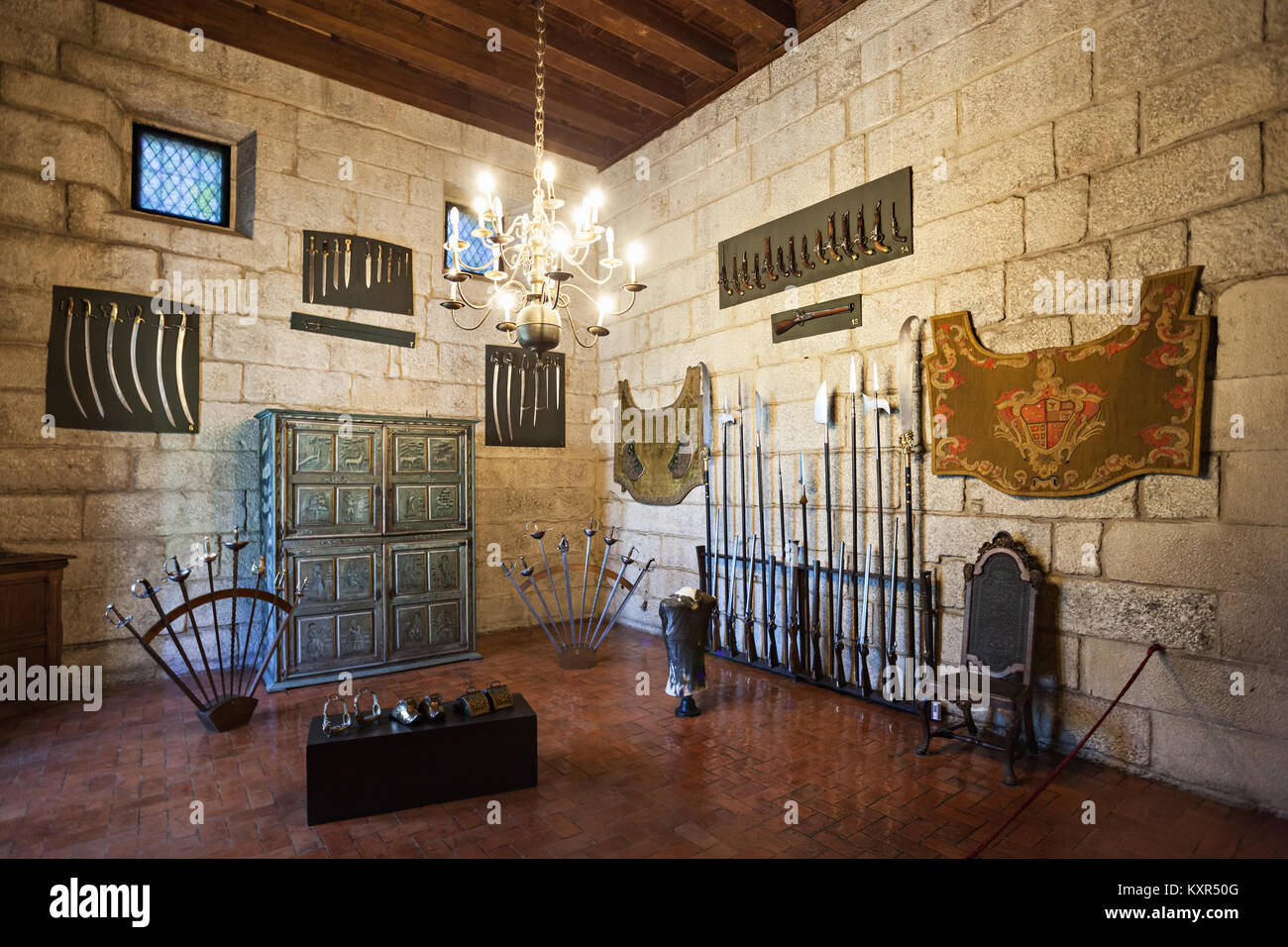 GUIMARAES, PORTUGAL - 11. Juli: Im Palast der Duques von Braganza am 11. Juli 2014 in Guimaraes, Portugal Stockfoto