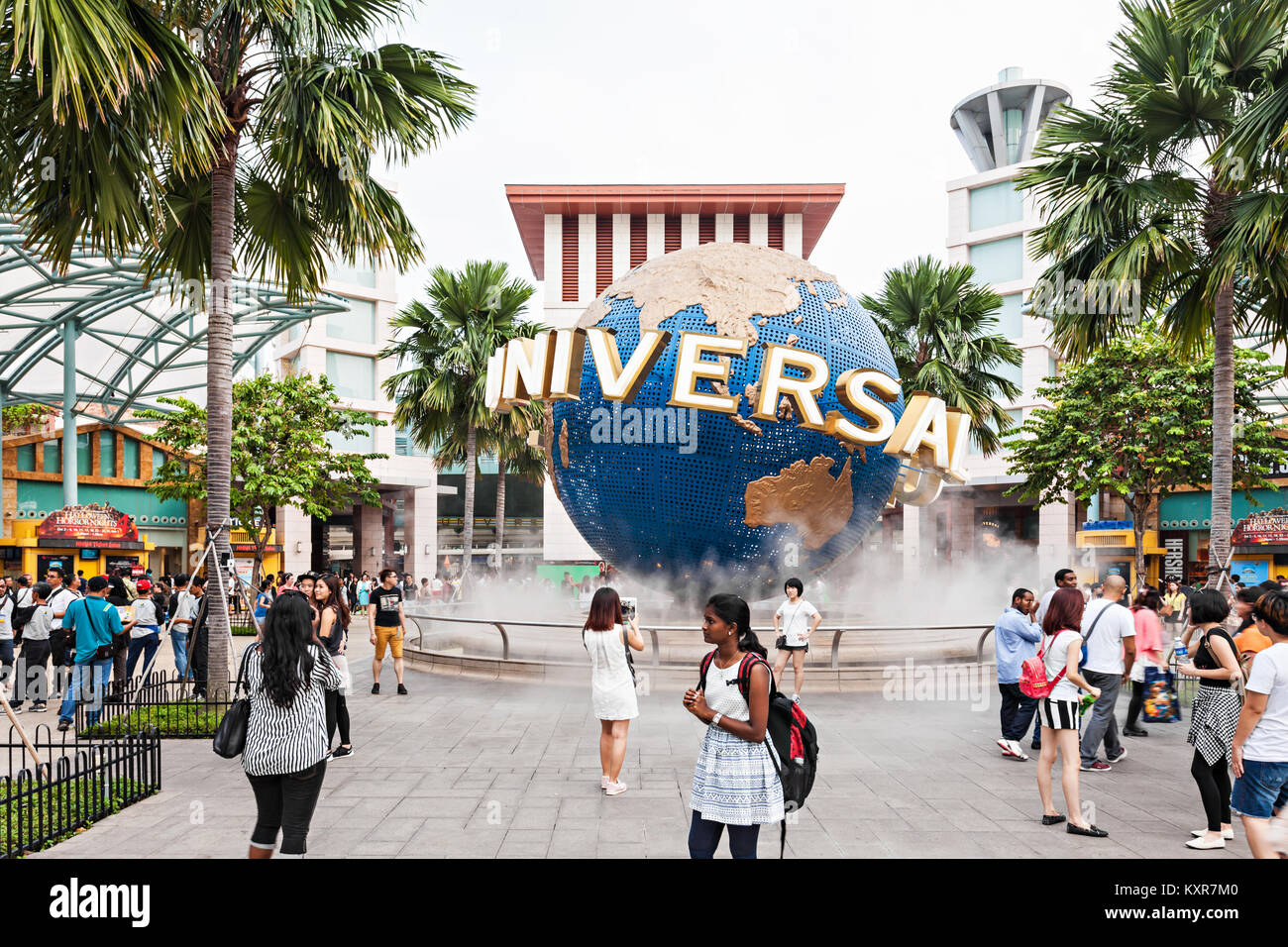 Singapur - 17. OKTOBER 2014: Universal Studios Singapur ist ein Themenpark in Resorts World Sentosa auf der Insel Sentosa, Singapur entfernt. Stockfoto