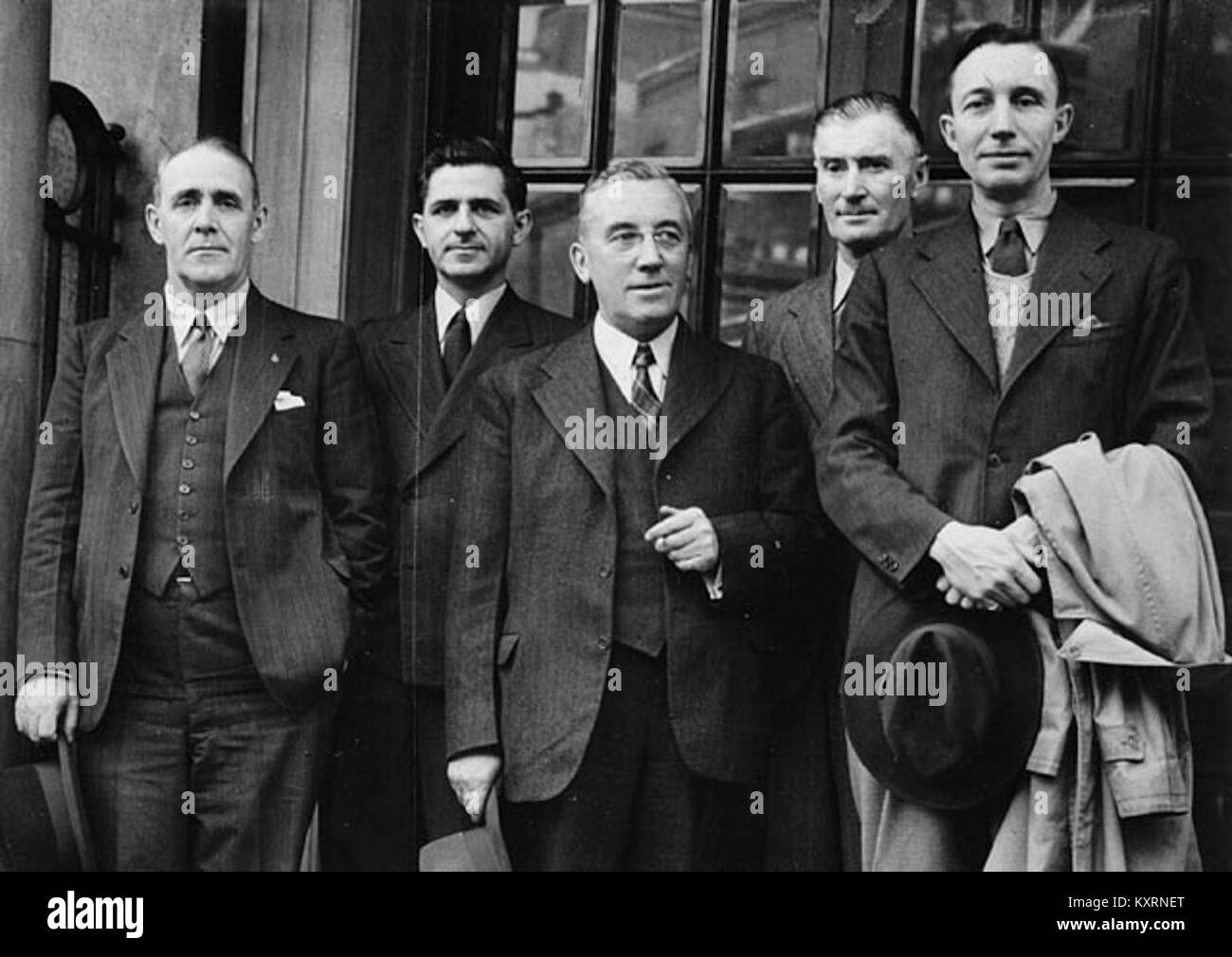 Claire Gillis, David Lewis, M. J. Coldwell c 007253 Stockfoto