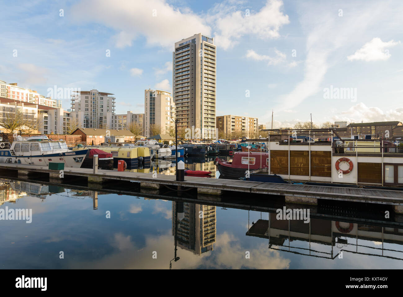 London, England - Januar 2018. Blick auf Poplar Dock Marina, Blackwall, London. Stockfoto