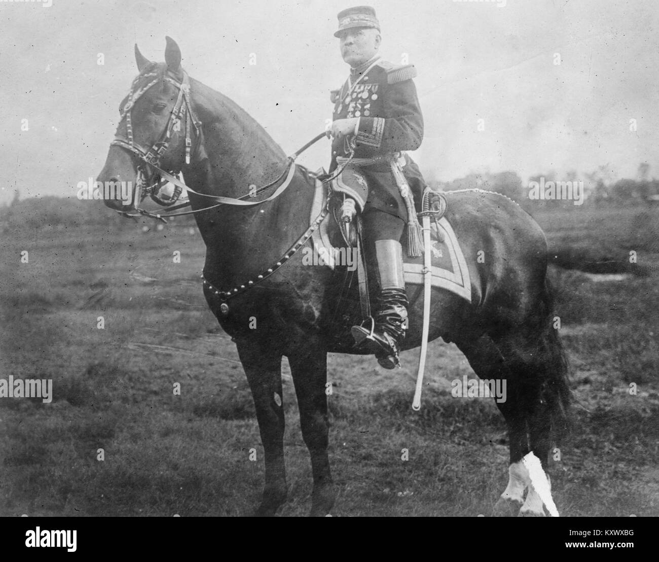 Theodore Roosevelt Greets der deutsche Kaiser, beide auf dem Pferderücken in Deutschland Stockfoto