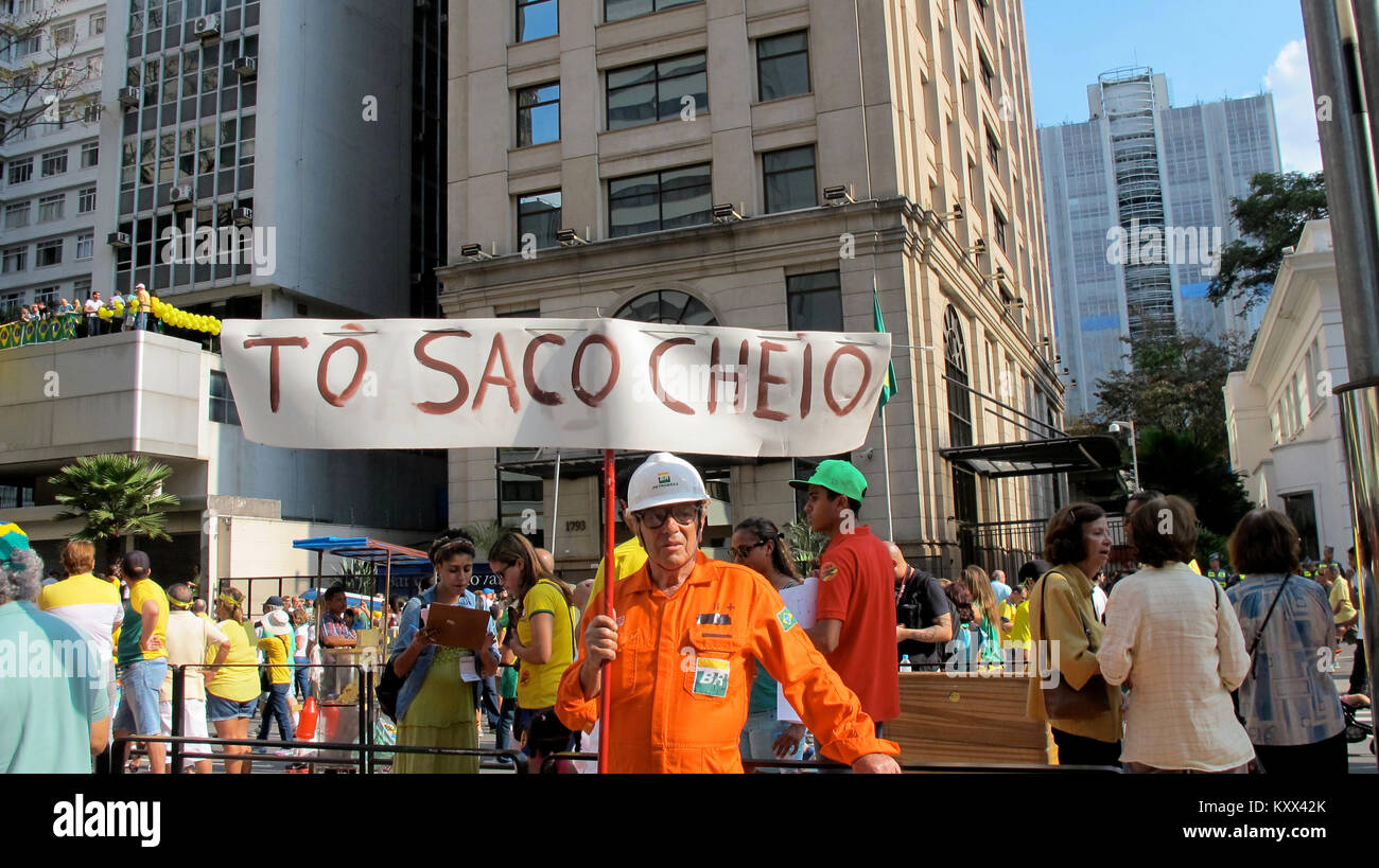Menschen, Manifestation, Amtsenthebung, 2016, Avenida Paulista, Sao Paulo, Brasilien. Stockfoto
