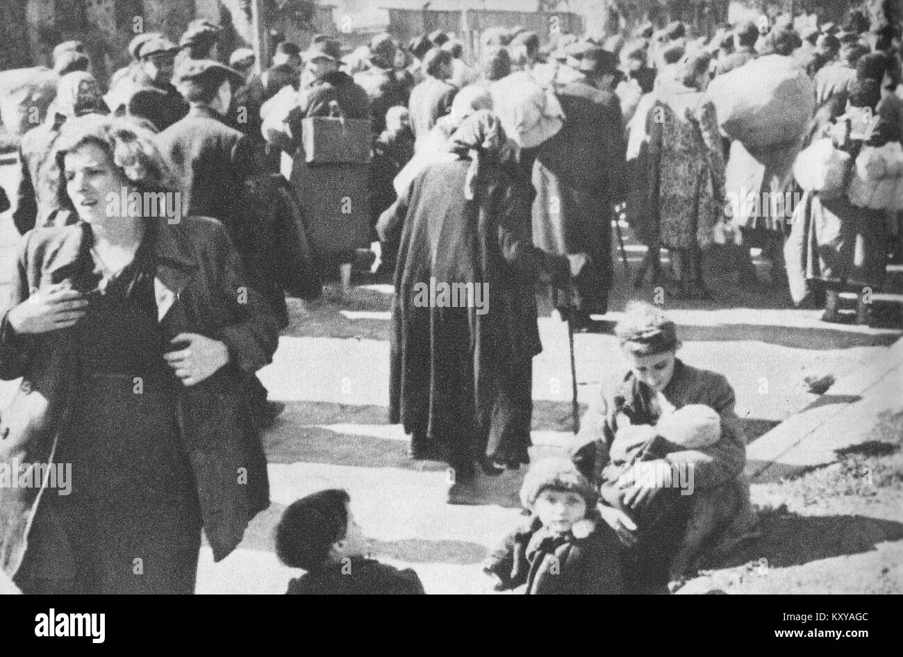 Ewakuacja ludności Warszawy po kapitulacji powstania warszawskiego 1944 g Stockfoto