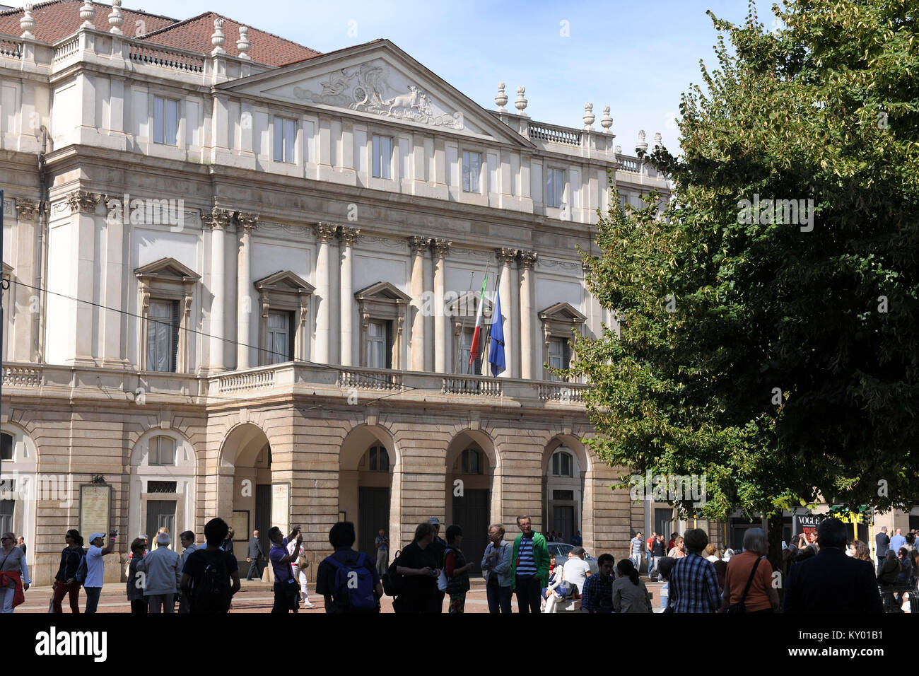 Menschen, Theater Alla Scala, 2013, Mailand, Italien. Stockfoto