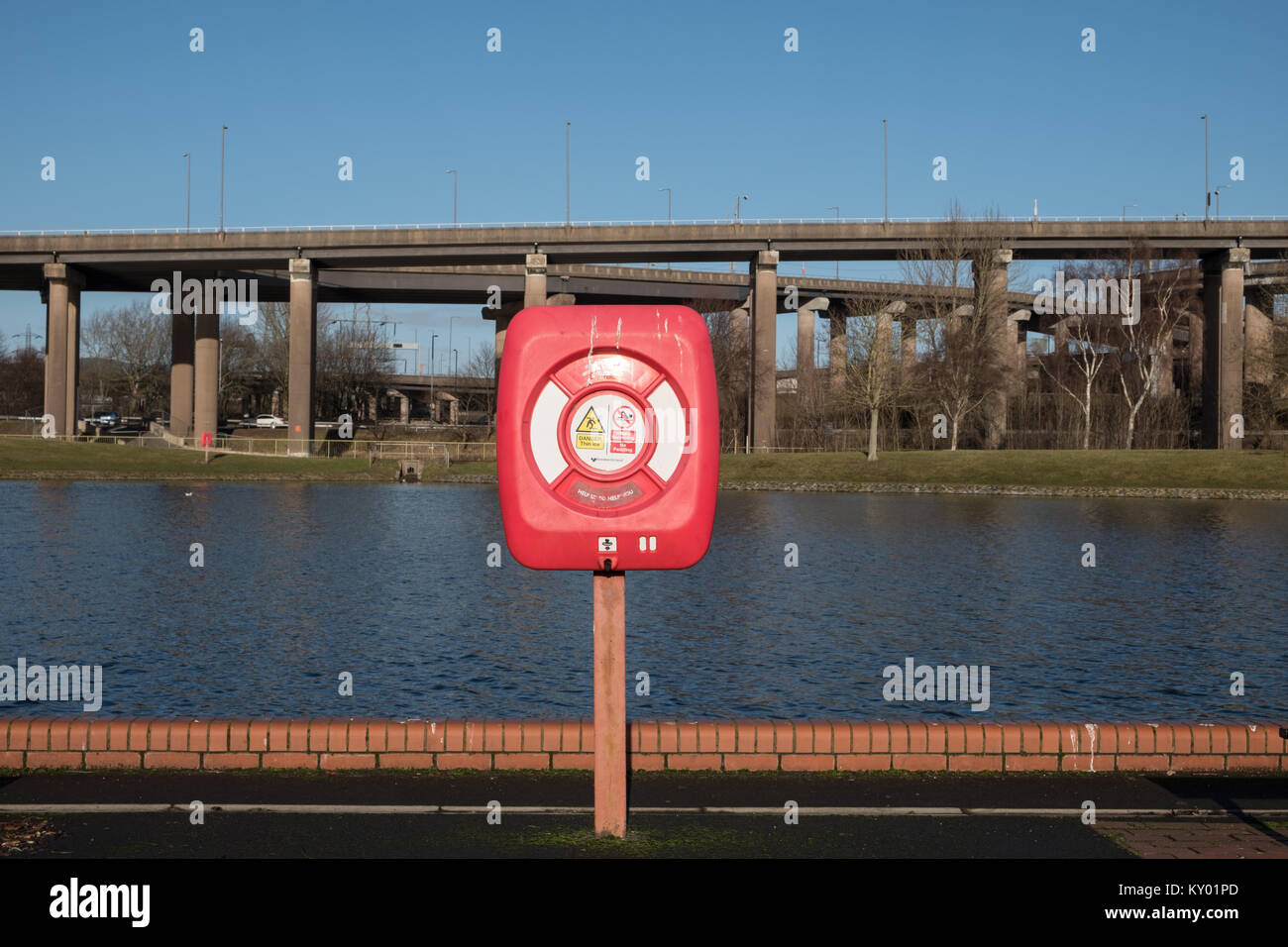 Spaghetti Abfahrt A38 (M) Birmingham Ring Road Beton Kies Hil Interchange River Tame Stockfoto