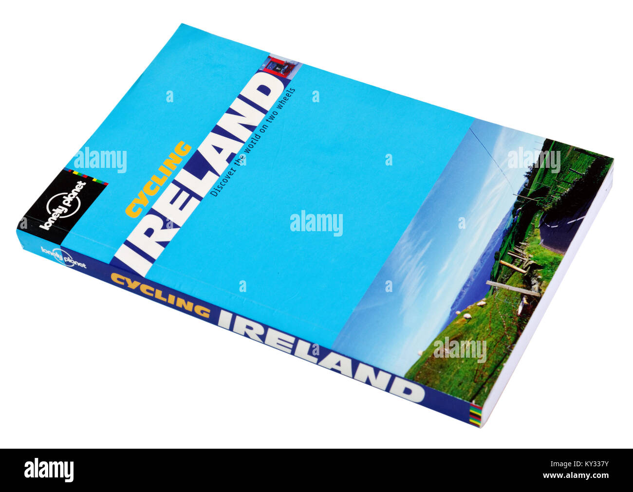 Der Lonely Planet Reiseführer zu Radfahren Irelend Stockfoto