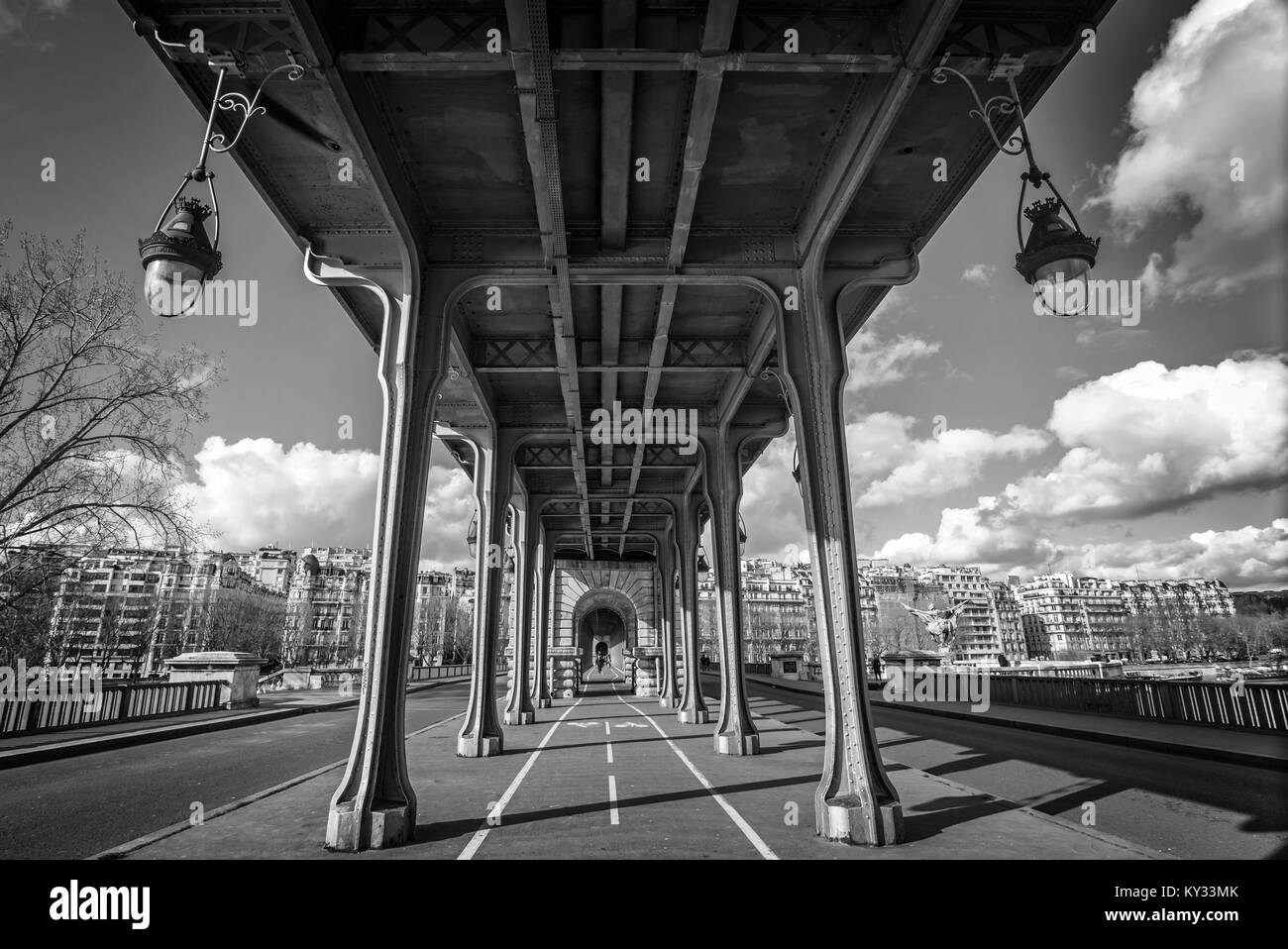 Bir Hakeim-Brücke in Paris, Frankreich Stockfoto