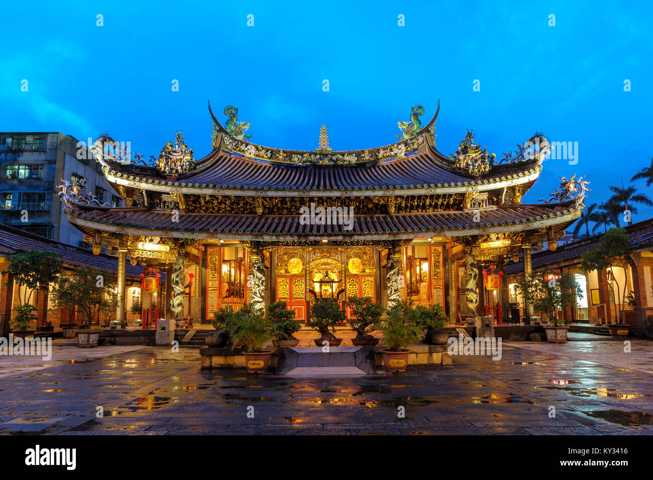 Nacht Baoan Tempel in Taipei, Taiwan Stockfoto
