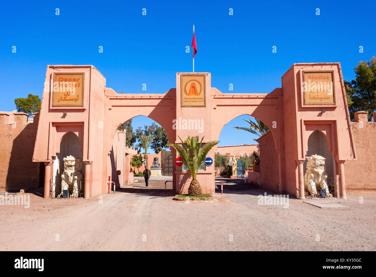 OUARZAZATE, MAROKKO - Februar 24, 2016: Atlas Filmstudios Ouarzazate in Marokko. Marokkanischen Atlas Studios ist eines der größten Filmstudios in den w Stockfoto