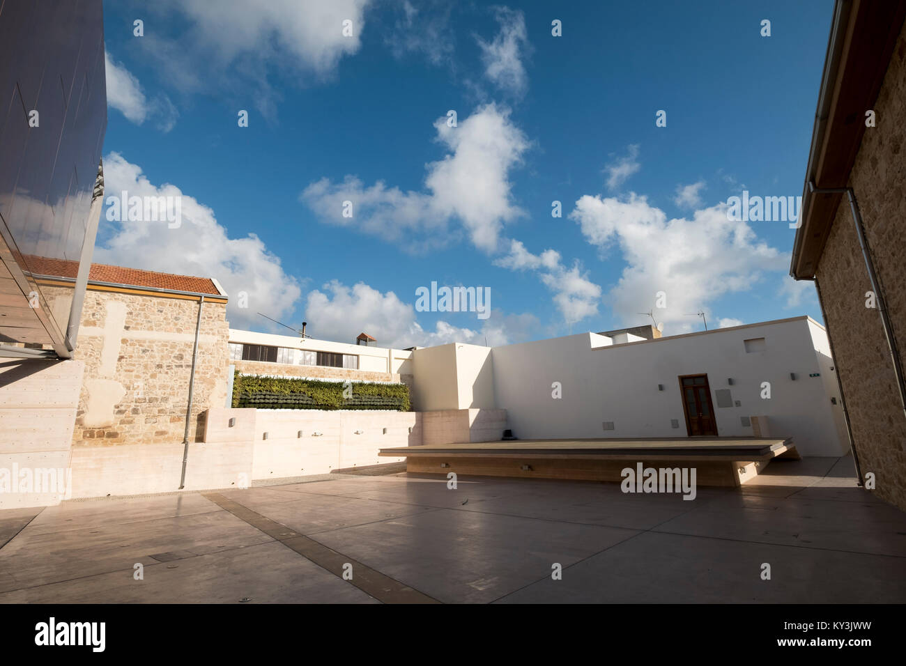 Neu Kunst- und Handwerkerzentrum in Paphos Altstadt renoviert, der Bereich wurde renoviert die Pafos Europäische Stadt der Kultur 2017 Jahr zu feiern. Stockfoto