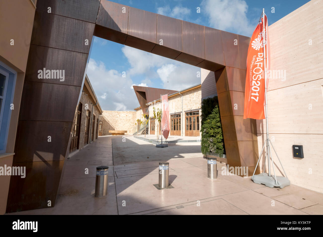 Neu Kunst- und Handwerkerzentrum in Paphos Altstadt renoviert, der Bereich wurde renoviert die Pafos Europäische Stadt der Kultur 2017 Jahr zu feiern. Stockfoto