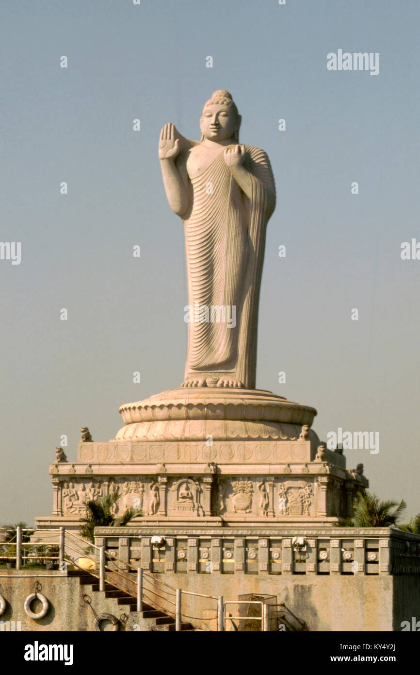 Statue von Buddha, Hussain Sagar See, Hyderabad, Andhra Pradesh, Indien, Asien Stockfoto
