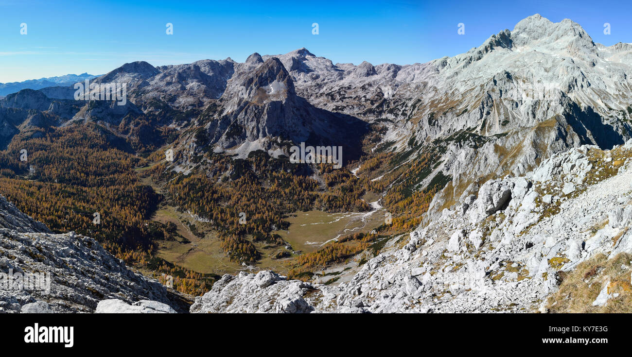 Velo Polje mit Triglav in den Julischen Alpen, Slowenien Stockfoto