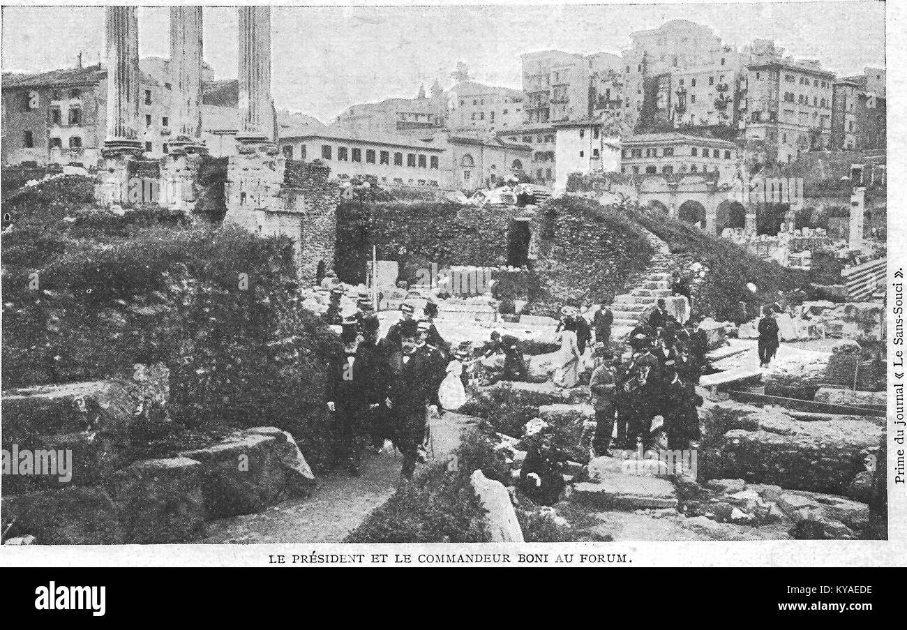 Das Bild zeigt den Präsidenten und Commander Boni auf dem Forum, wahrscheinlich ein historisches Ereignis in Frankreich. Dies spiegelt die politische und zeremonielle Rolle wider, die Boni während der Veranstaltung innehatte. Stockfoto