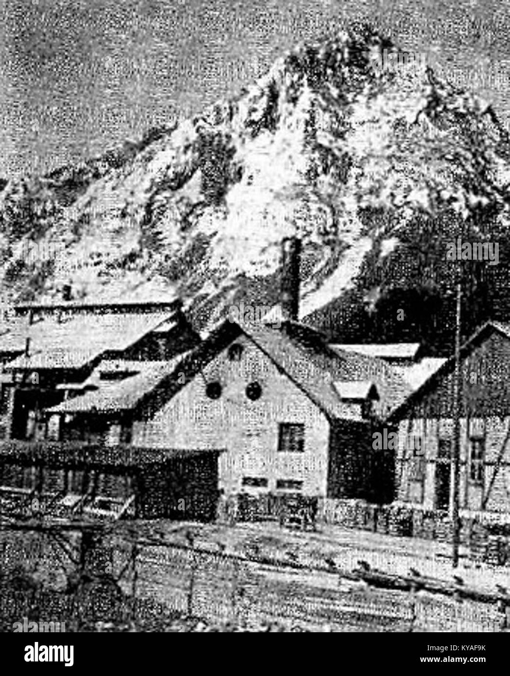Die Bleierzhütte Topilnica svinčene rude V Zerjavu in Slowenien ist ein bedeutender historischer Industriestandort, der zur regionalen Bergbau- und Wirtschaftsentwicklung beigetragen hat. Stockfoto