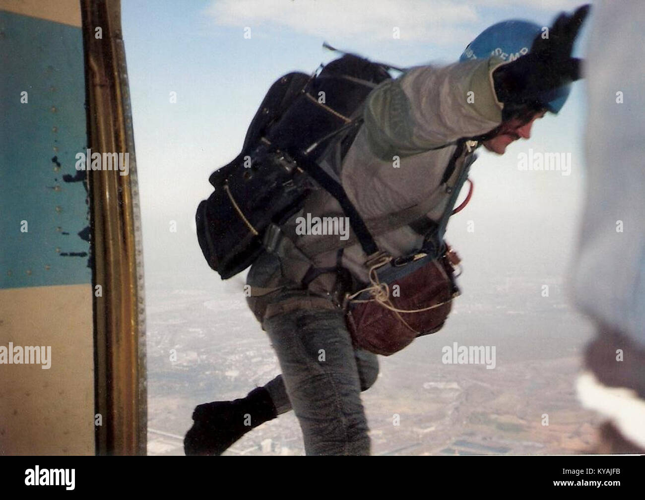 Fotografisches Porträt von Waldemar Zygała aus dem Jahr 1994, das eine visuelle Aufzeichnung einer Person aus Polen des späten 20. Jahrhunderts darstellt. Stockfoto