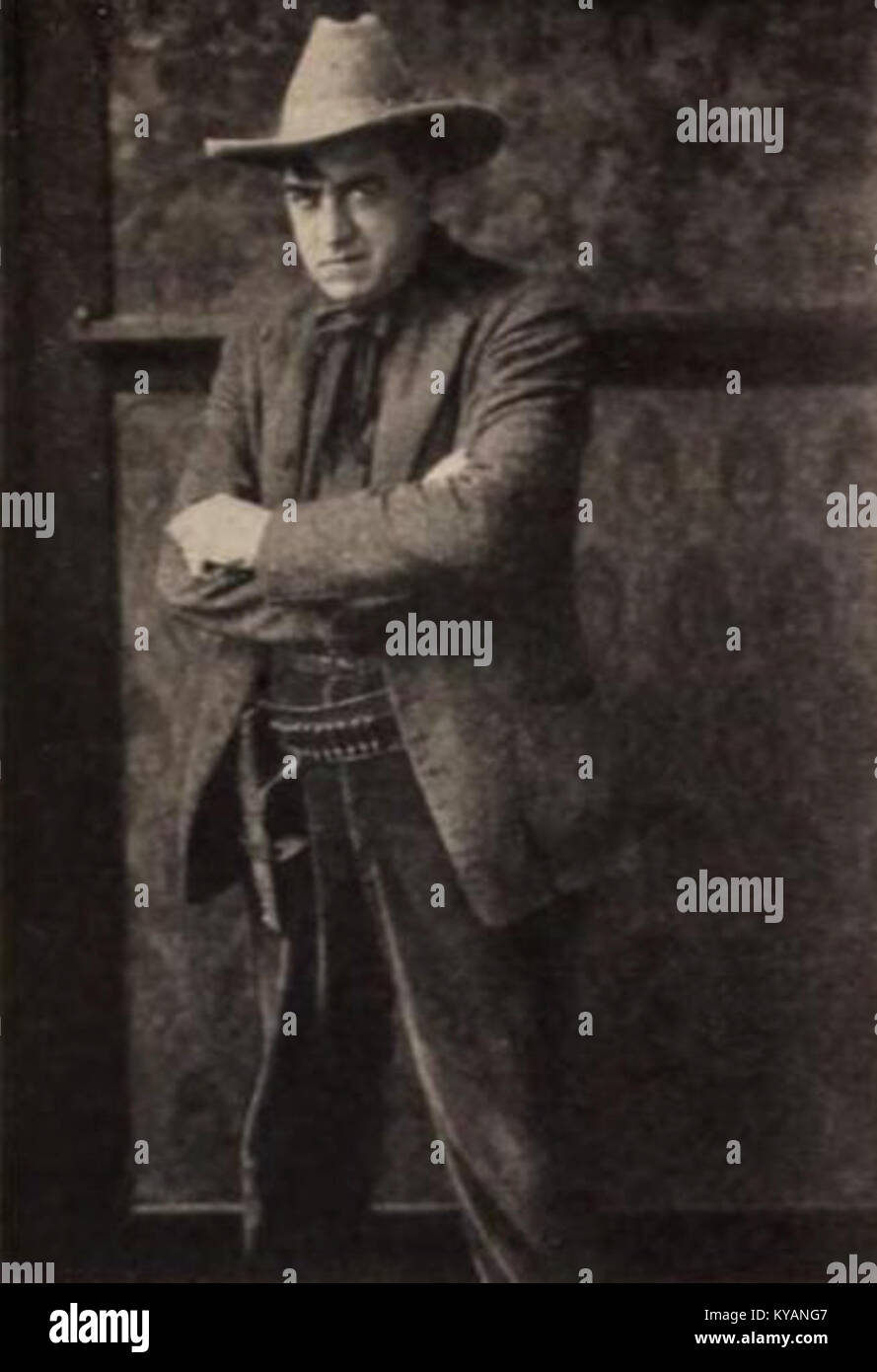 Sunset Jones (1921) ist ein Stummfilm von John Ford, der den amerikanischen Westen mit Themen wie Romantik und Grenzkonflikten darstellt. Stockfoto