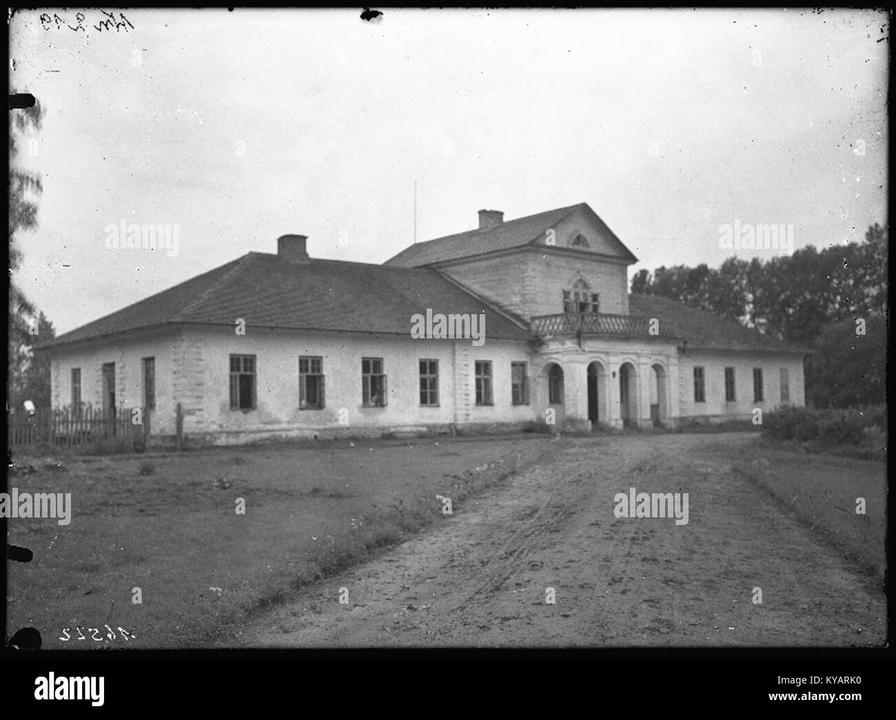 Ein Verweis auf „Idolta, Milas“, möglicherweise eine historische oder kulturelle Stätte oder Figur, mit einem unklaren Verweis auf eine Zeit oder einen Ort. Stockfoto